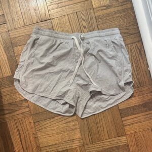 The upside light blue short size L